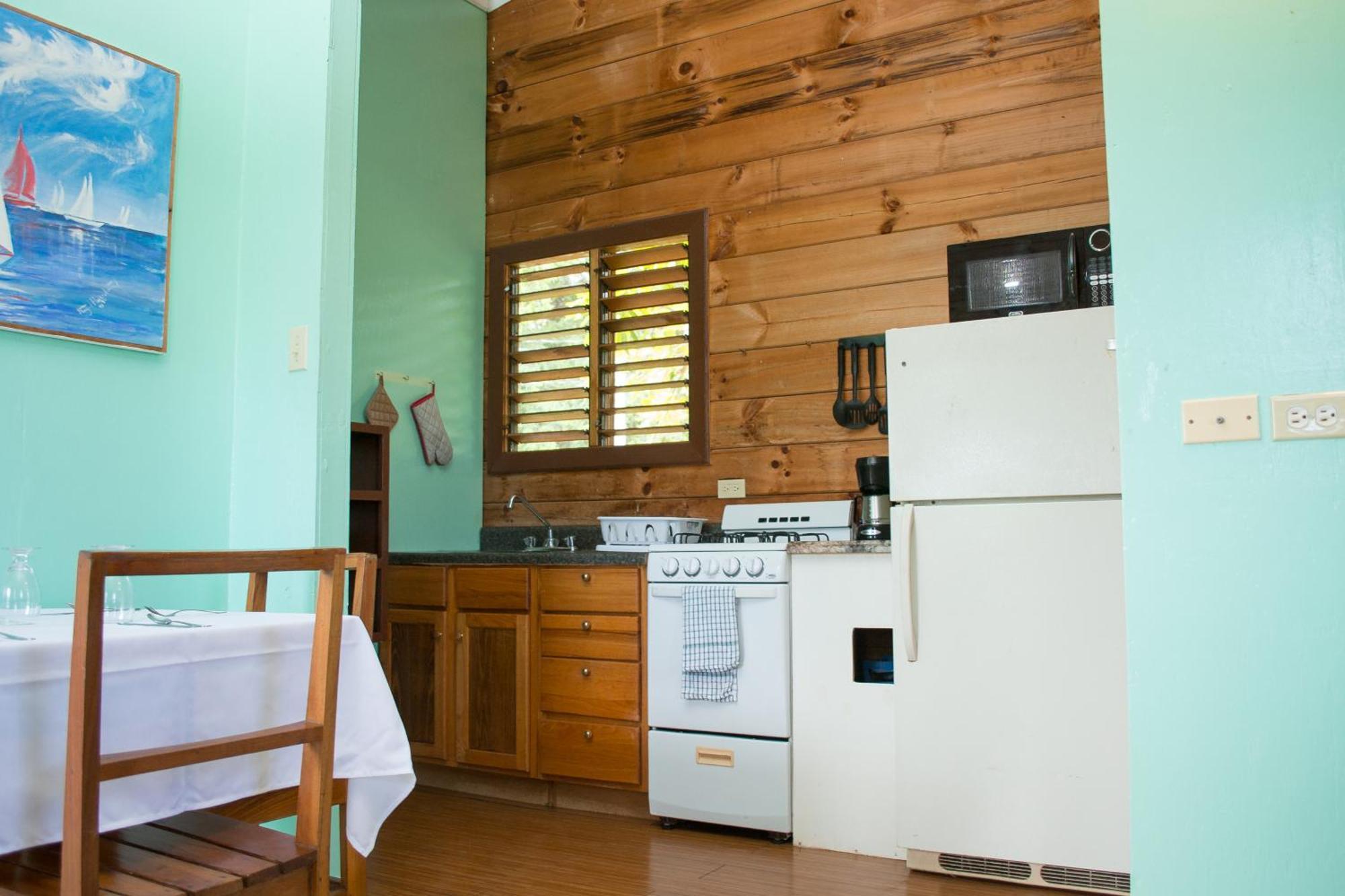 The Westender Inn نيغريل المظهر الخارجي الصورة