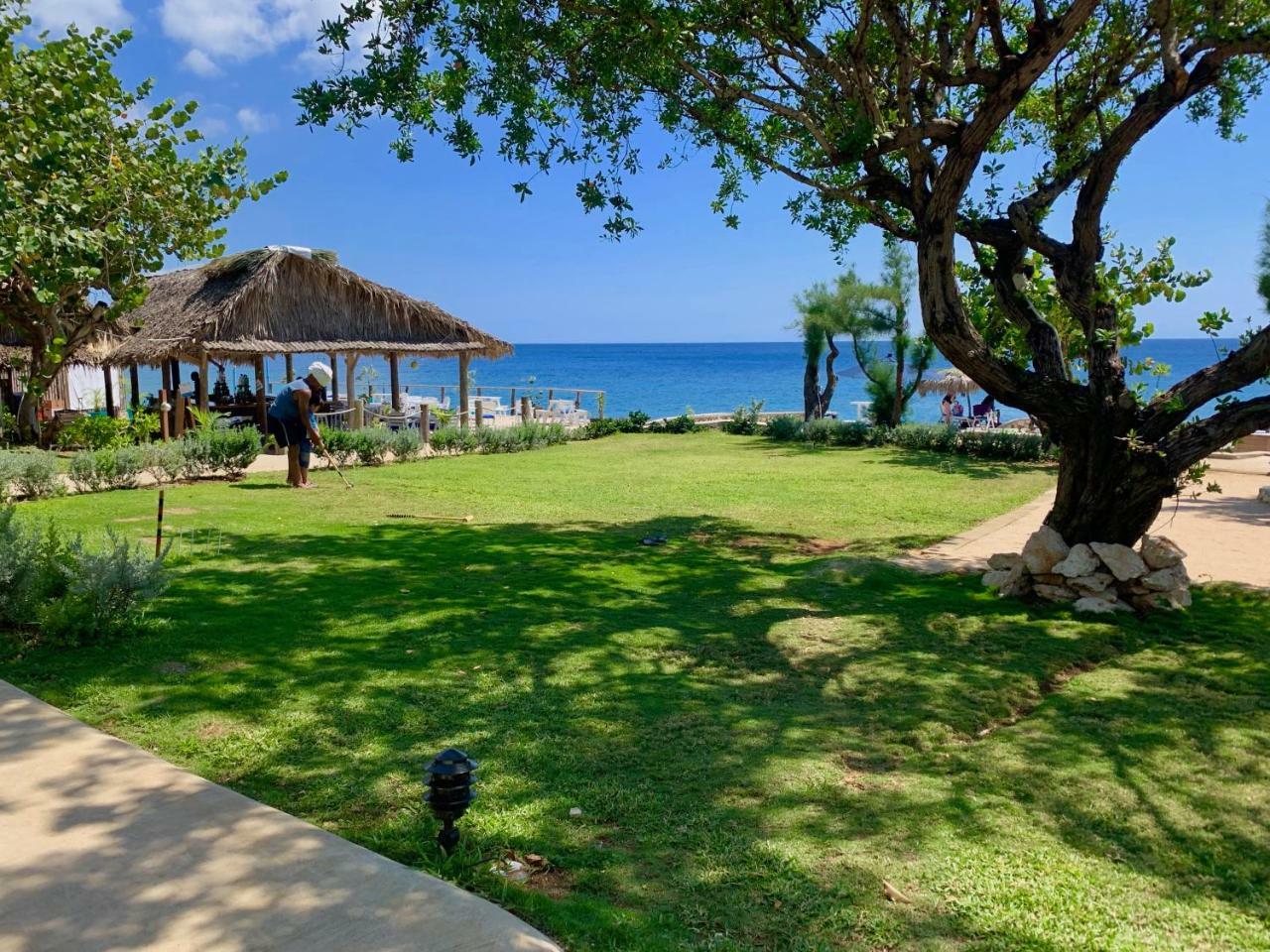 The Westender Inn نيغريل المظهر الخارجي الصورة