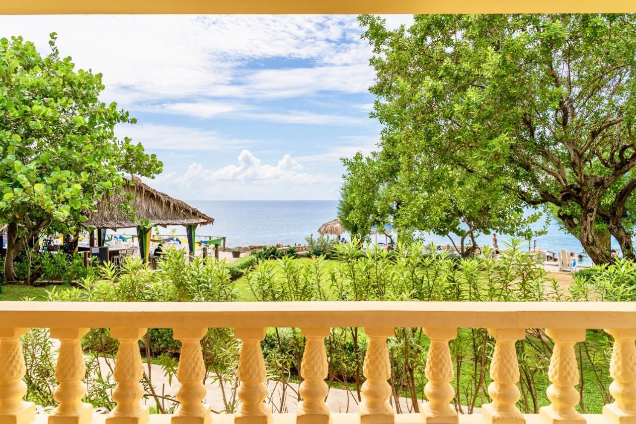 The Westender Inn نيغريل المظهر الخارجي الصورة